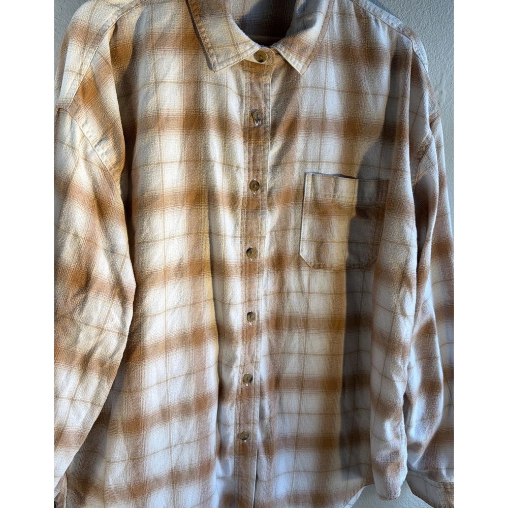 Aeropostale Plaid Shirt Womens Large L Flannel Button Down Long Sleeve